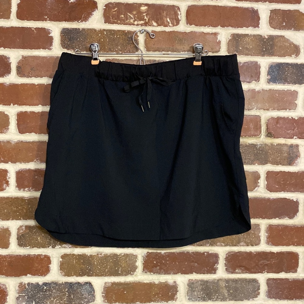 Lole black skirt size XL